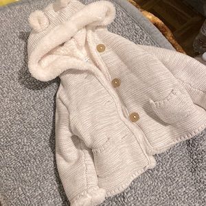 Nwot cozy unisex sweater